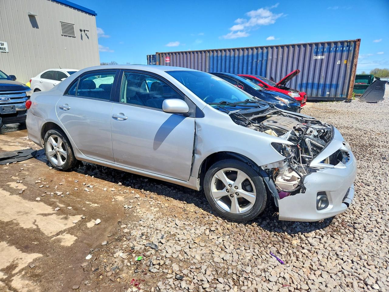 2013 TOYOTA COROLLA LE photo 7