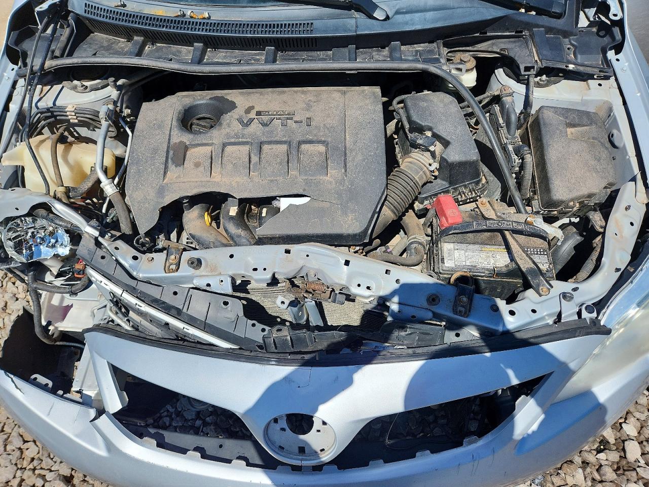 2013 TOYOTA COROLLA LE photo 21