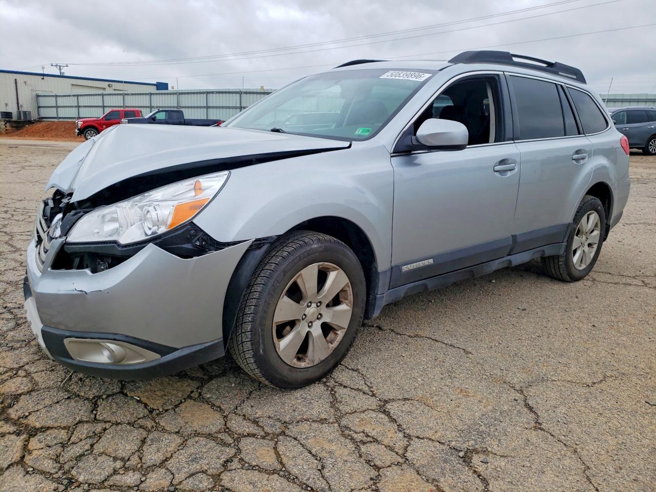 2012 SUBARU OUTBACK