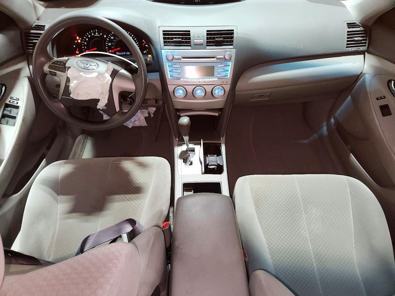 2009 TOYOTA CAMRY LE photo 15