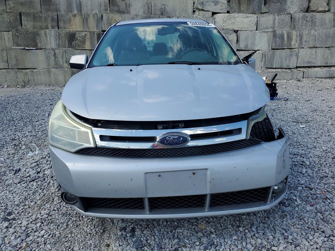2009 FORD FOCUS SES photo 5