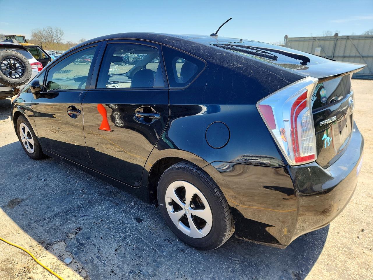 2012 TOYOTA PRIUS TWO photo 3