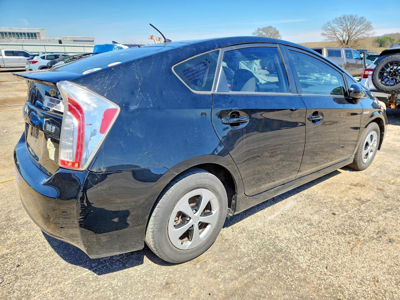 2012 TOYOTA PRIUS TWO photo 5