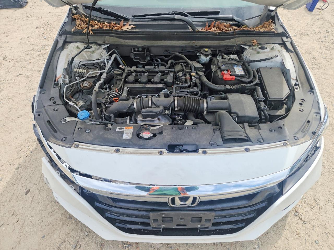 2018 HONDA ACCORD LX photo 21