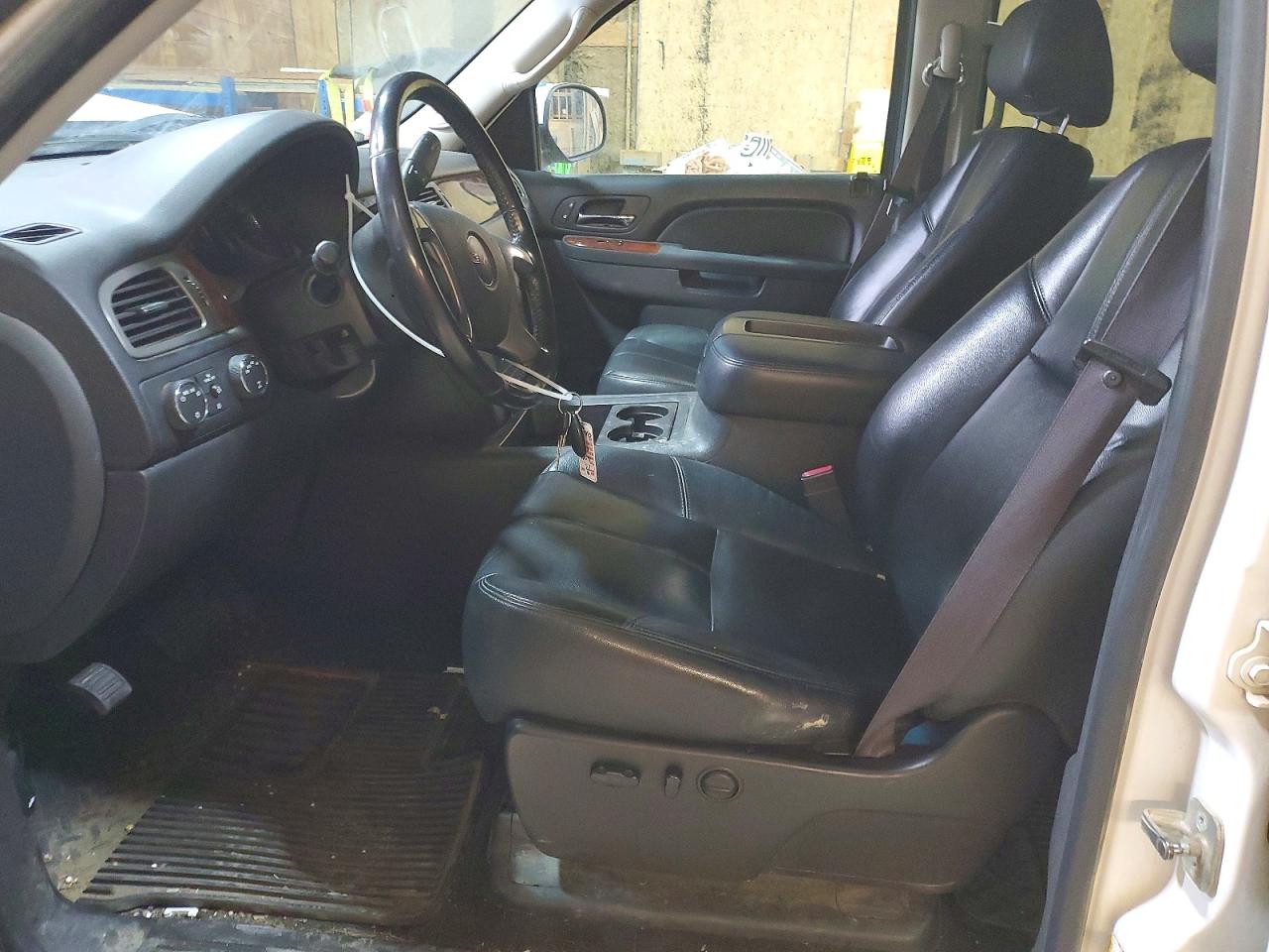 2012 GMC SIERRA K1500 SLT photo 7