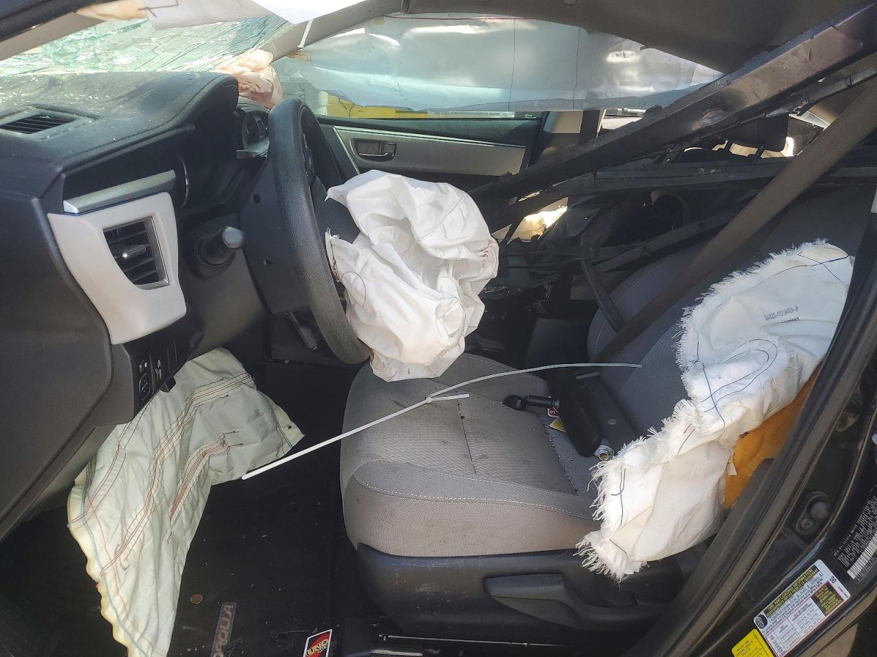 2014 TOYOTA COROLLA LE photo 13