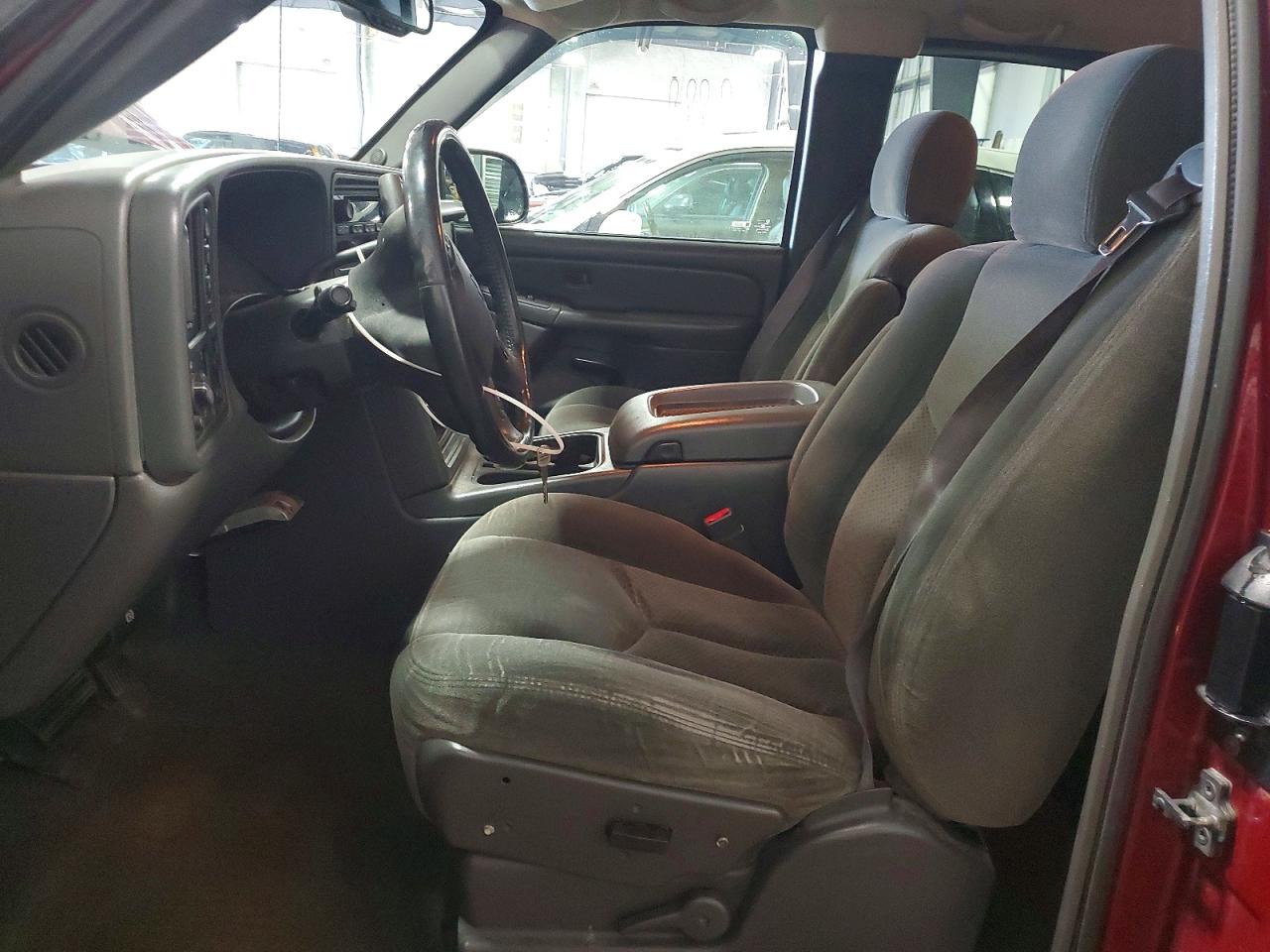 2004 CHEVROLET SILVERADO K1500 photo 13