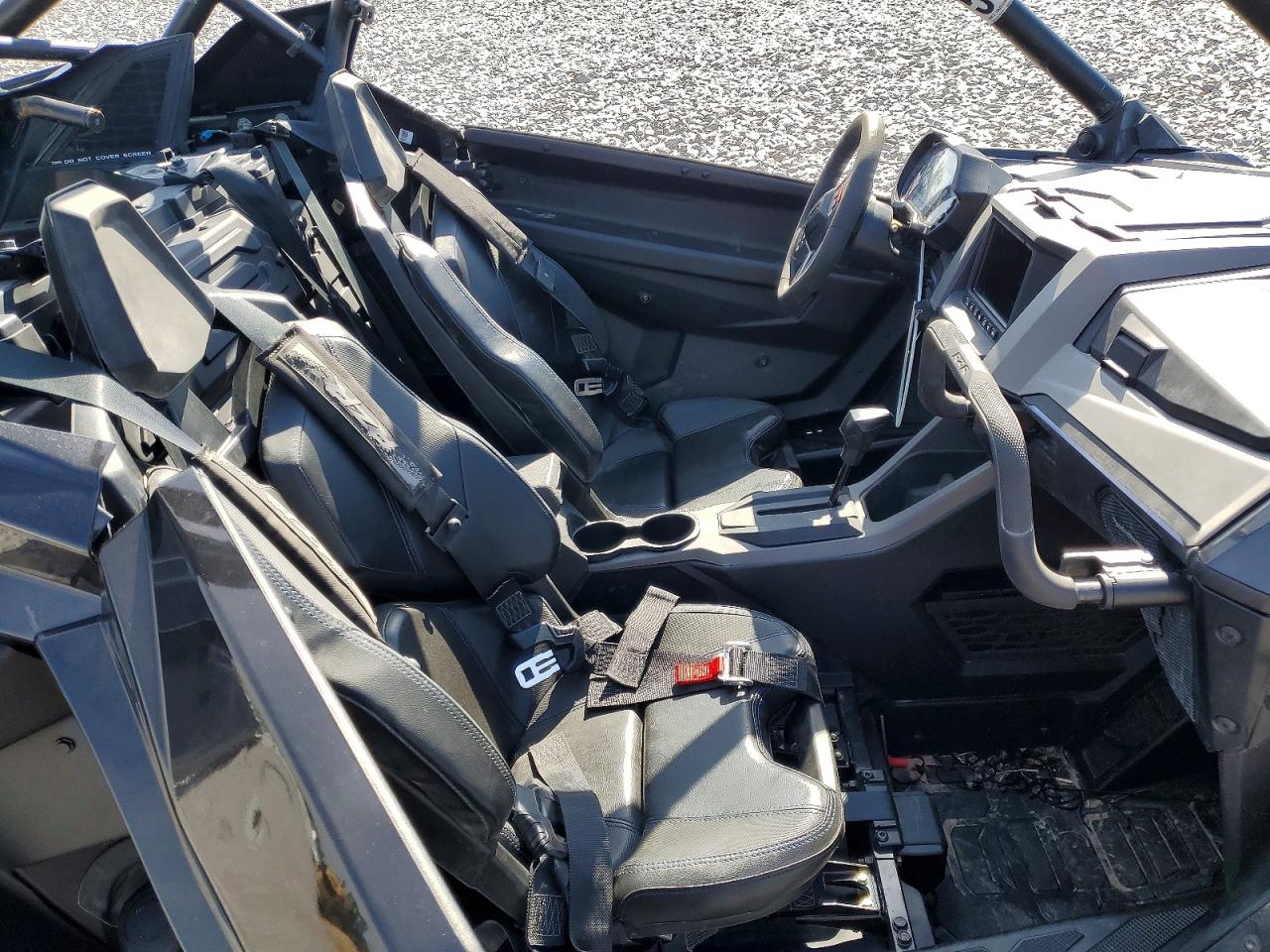 2022 POLARIS RZR UTILITY VEHICLE photo 9