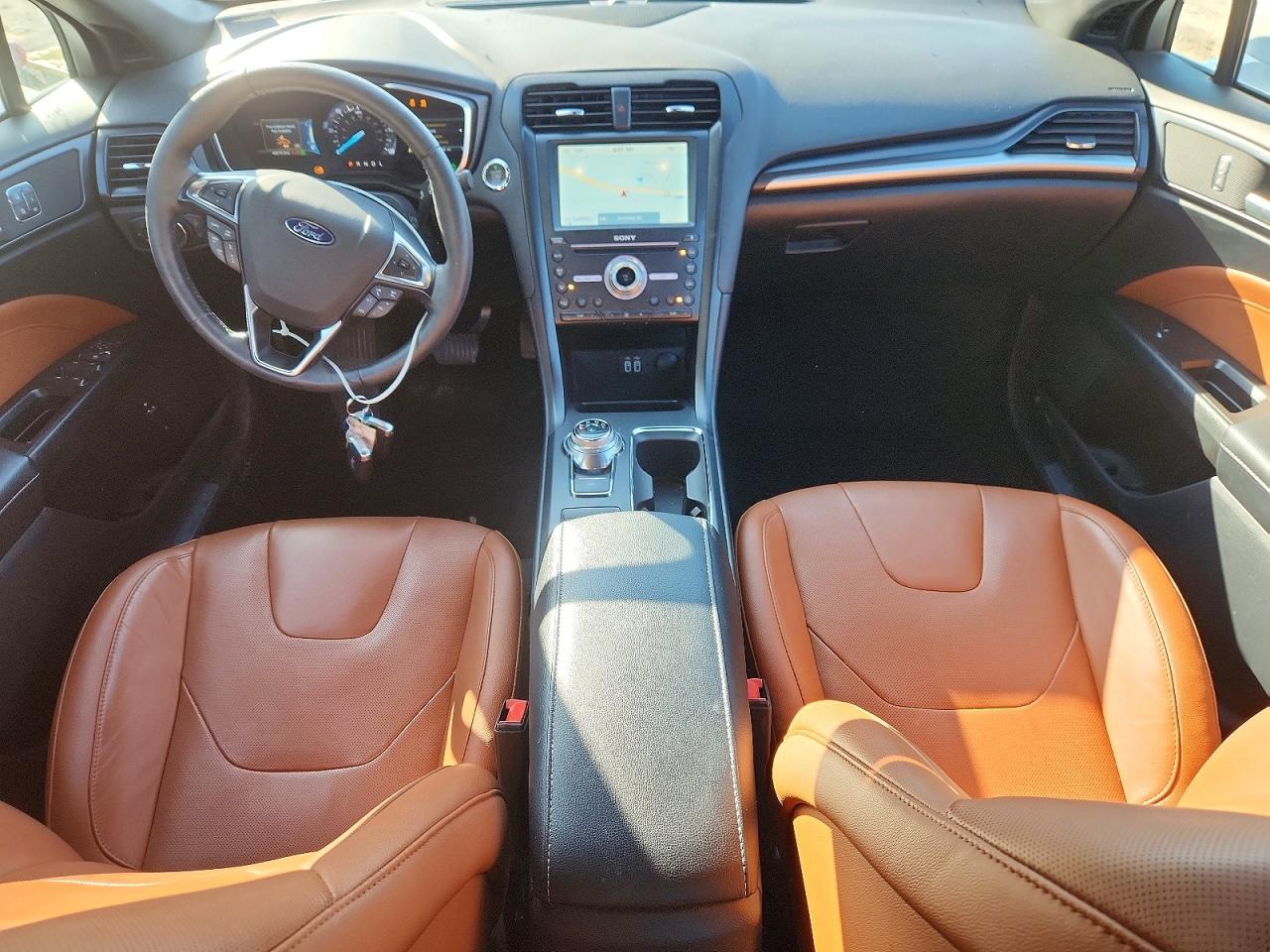 2020 FORD FUSION TITANIUM photo 22