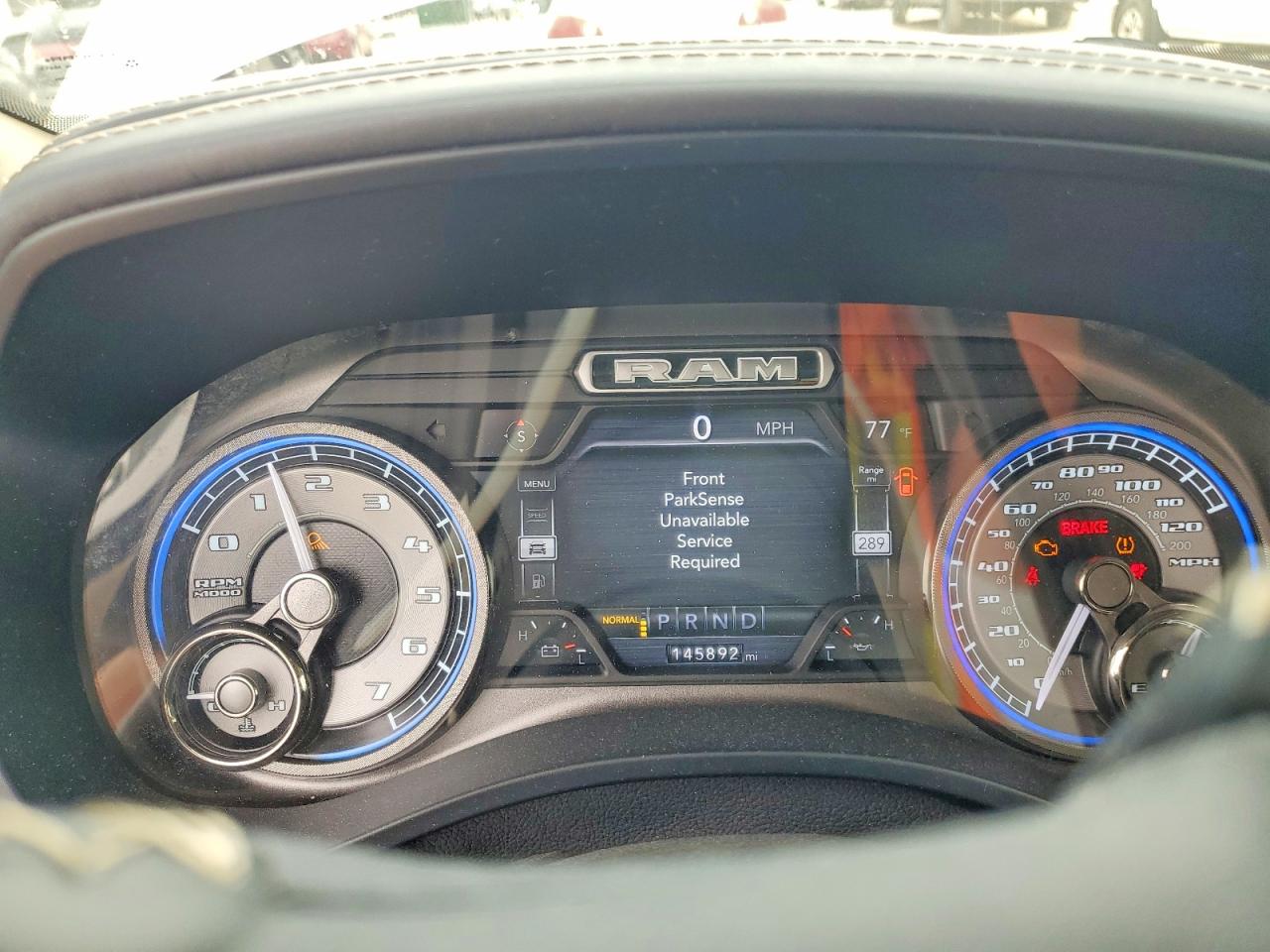 2019 RAM 1500 LIMITED photo 17