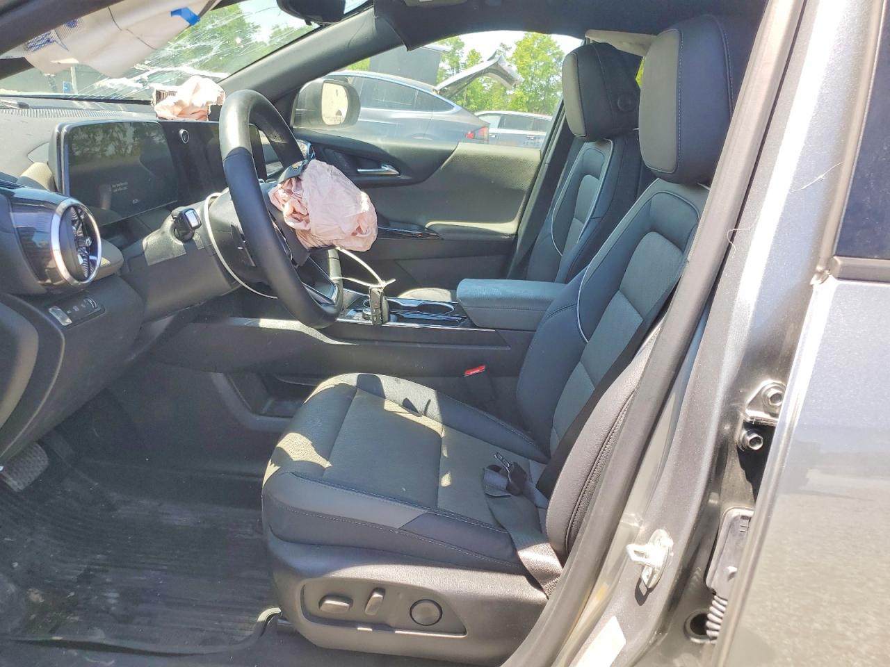 2026 CHEVROLET EQUINOX LT photo 19