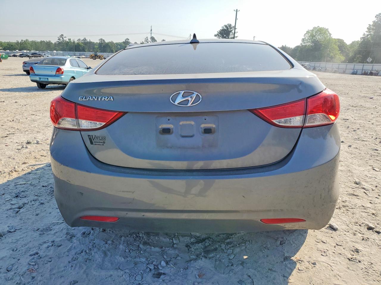 2013 HYUNDAI ELANTRA GLS photo 16