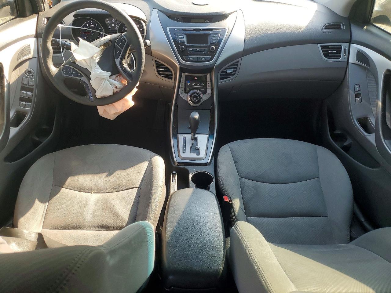 2013 HYUNDAI ELANTRA GLS photo 22