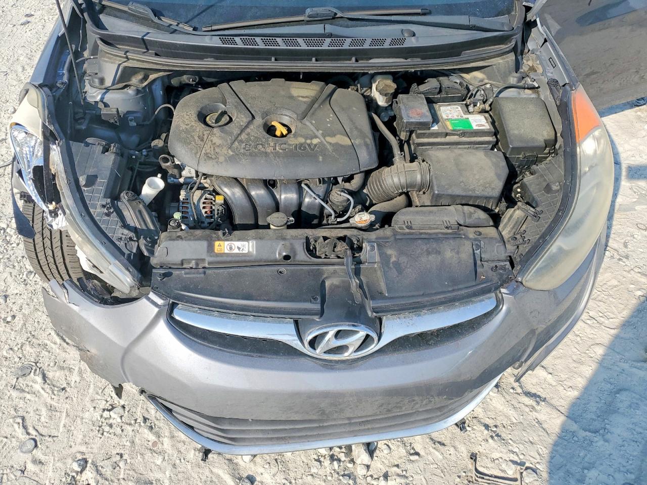 2013 HYUNDAI ELANTRA GLS photo 31
