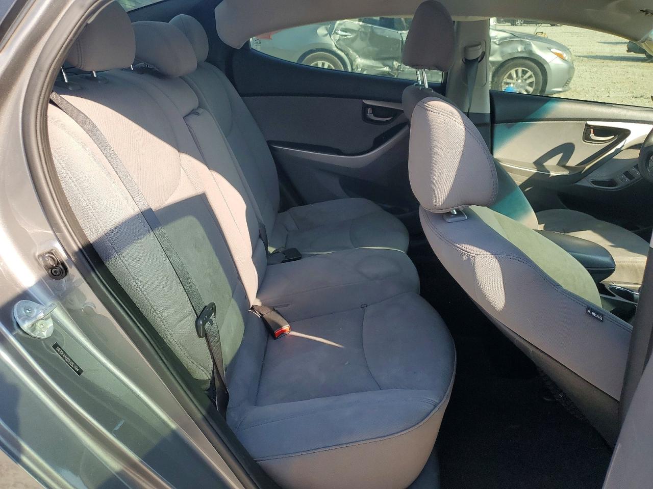 2013 HYUNDAI ELANTRA GLS photo 28