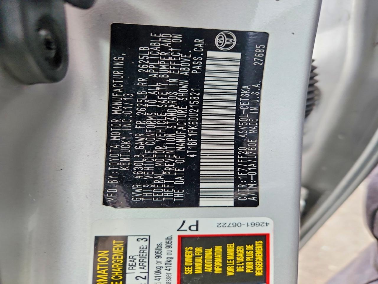 2013 TOYOTA CAMRY SE photo 23