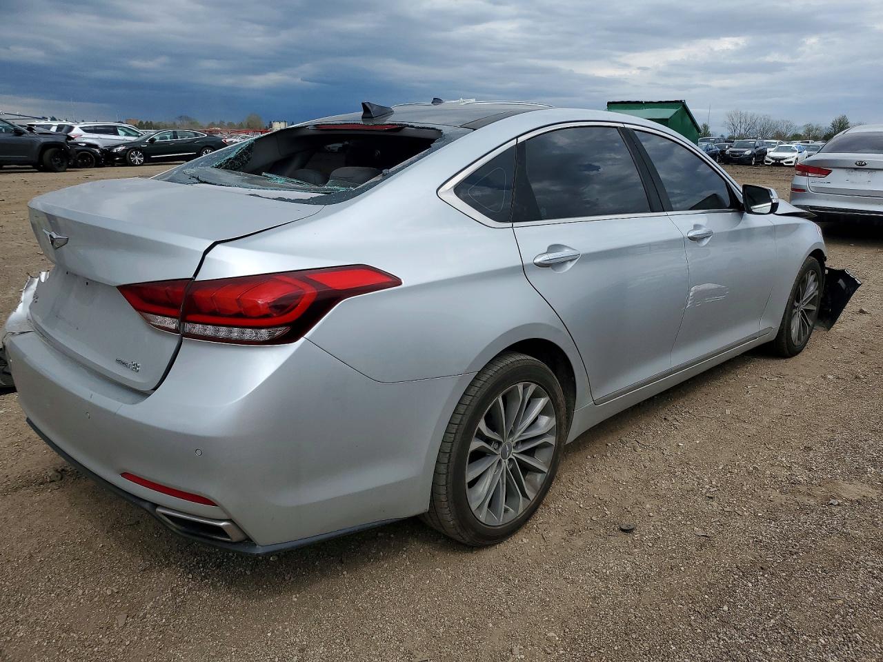 2015 HYUNDAI GENESIS 3.8L photo 5