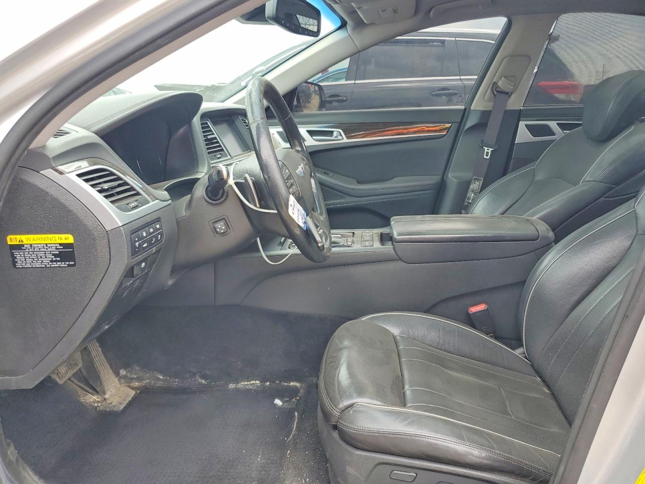 2015 HYUNDAI GENESIS 3.8L photo 13