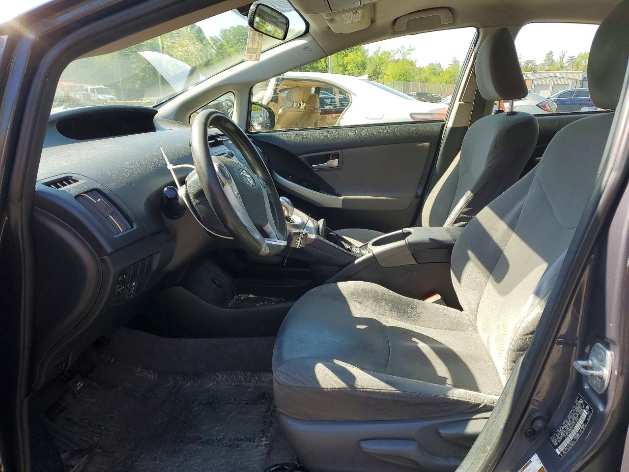 2014 TOYOTA PRIUS ONE photo 13