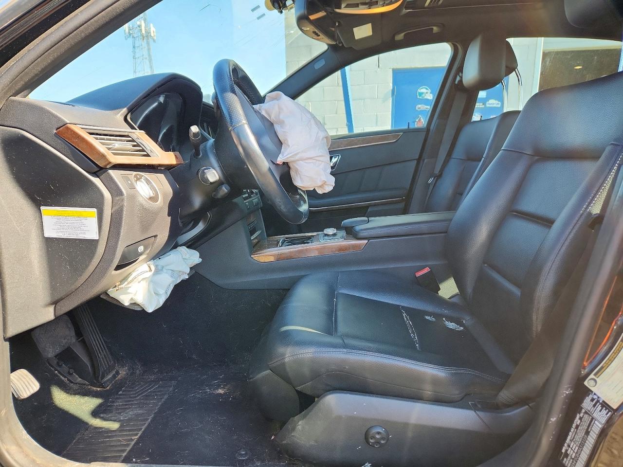 2011 MERCEDES-BENZ E 350 photo 19