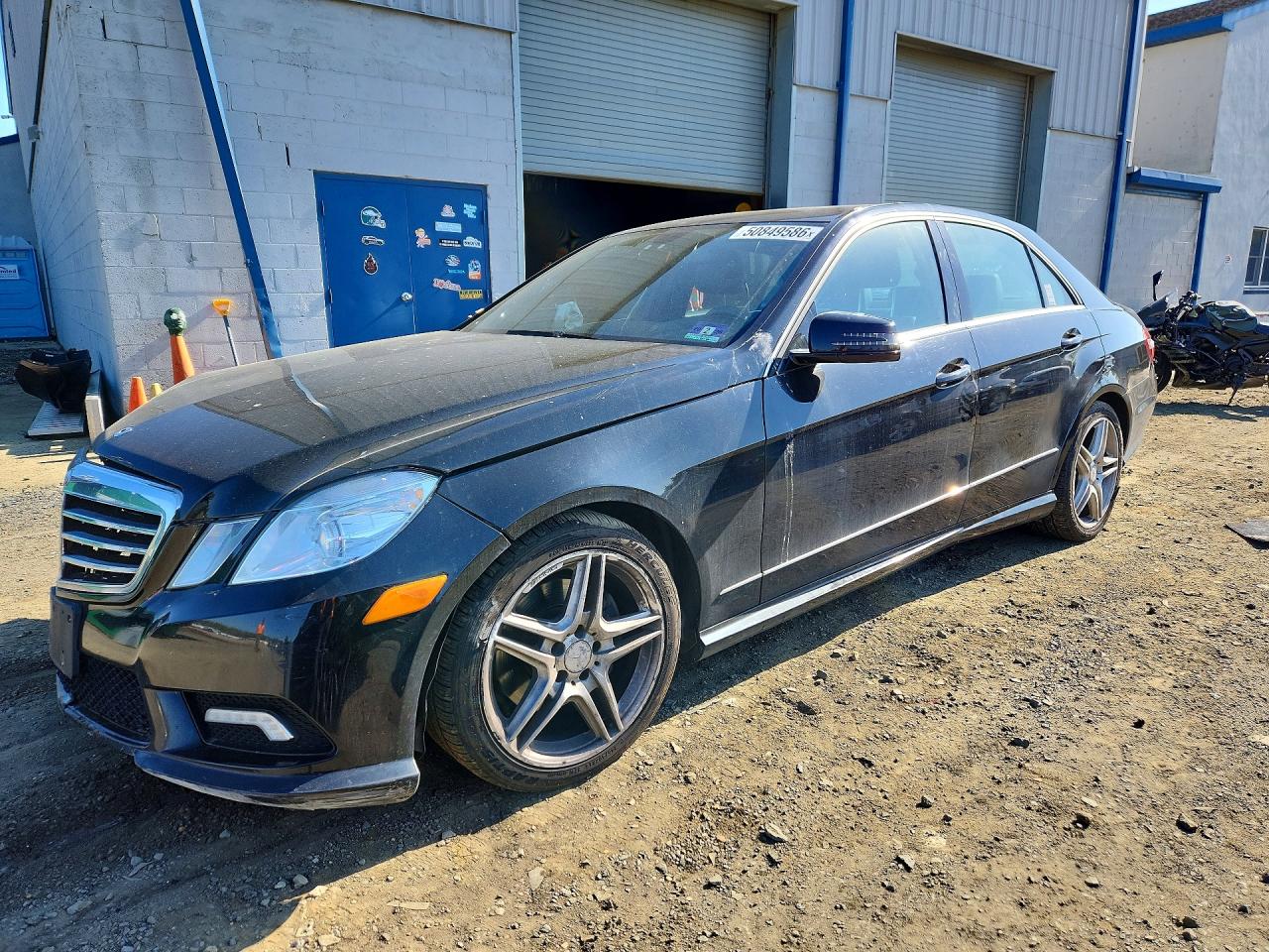 2011 MERCEDES-BENZ E