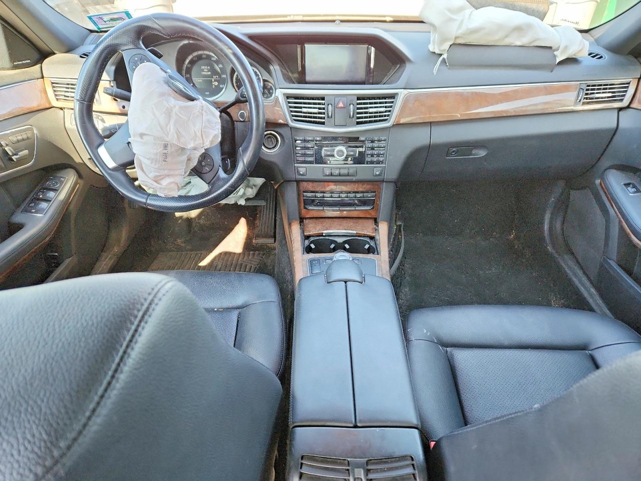 2011 MERCEDES-BENZ E 350 photo 22