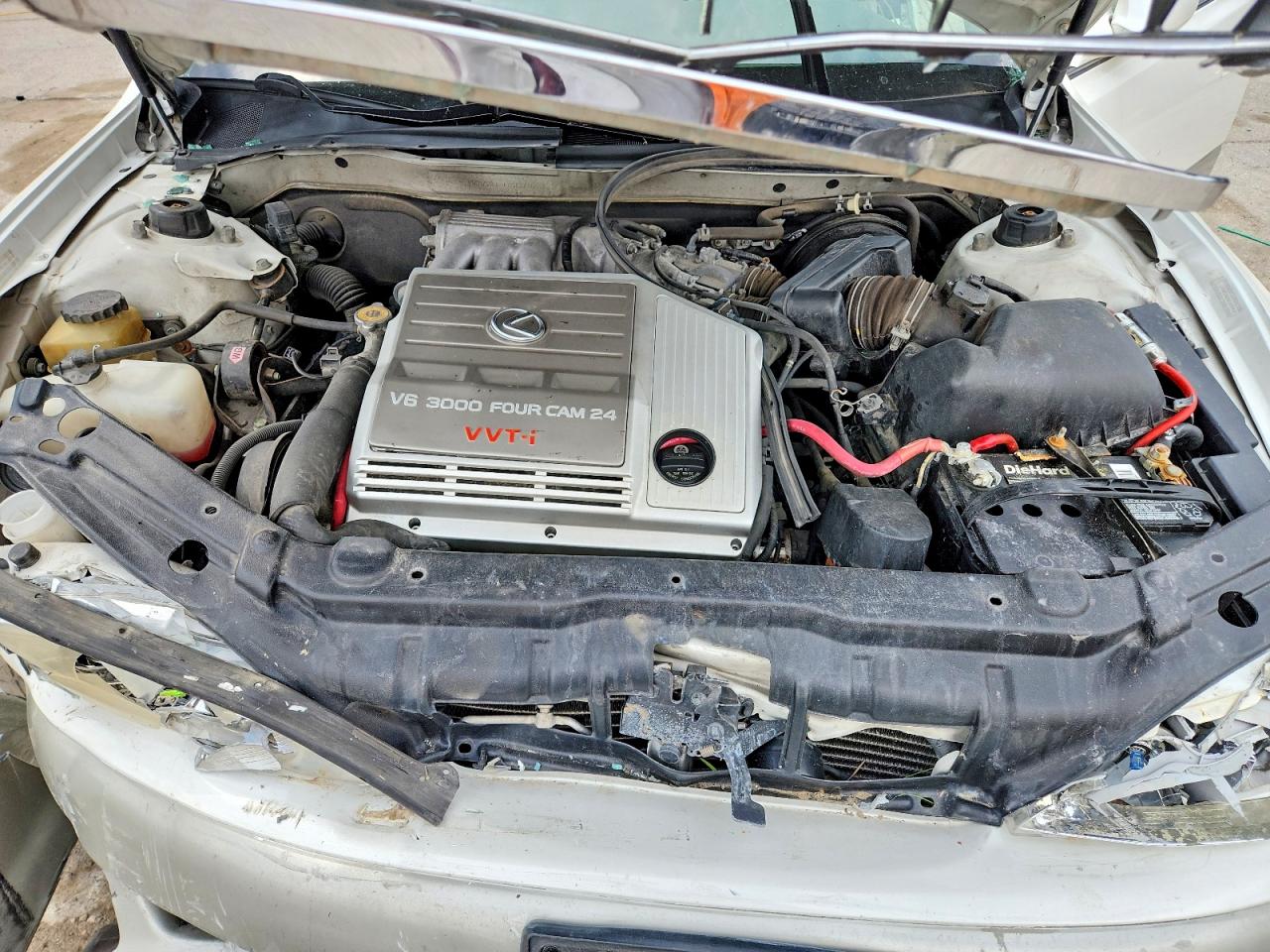2001 LEXUS ES 300 photo 21