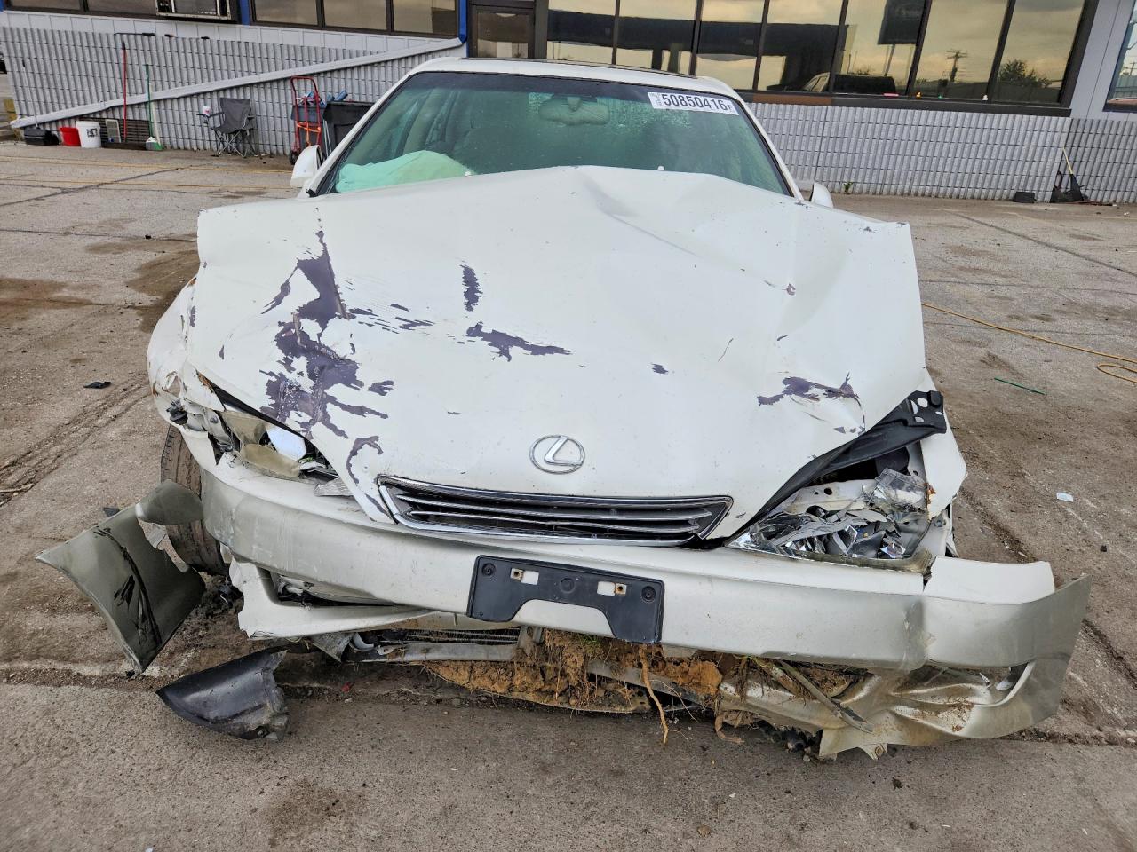 2001 LEXUS ES 300 photo 9