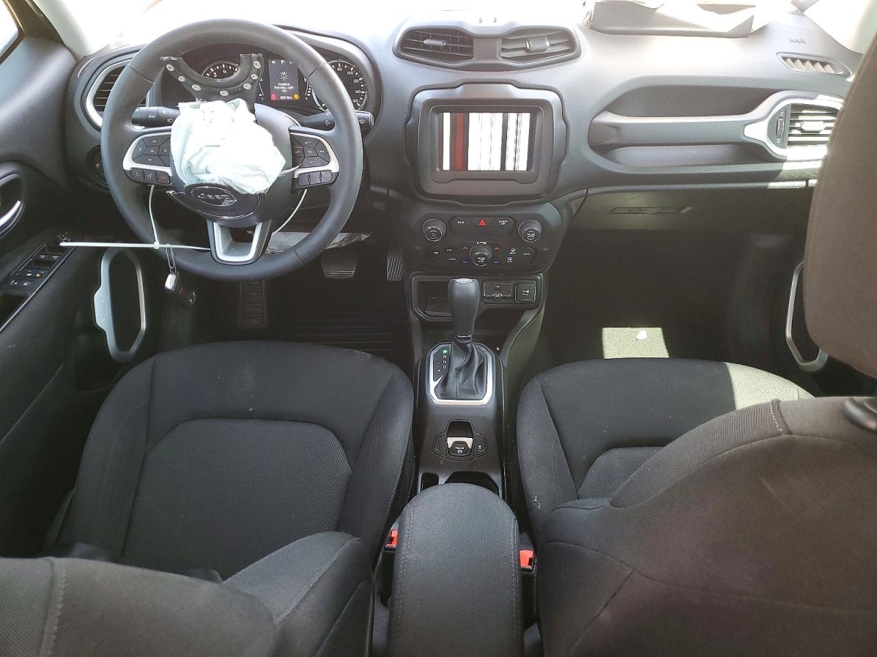 2020 JEEP RENEGADE SPORT photo 8