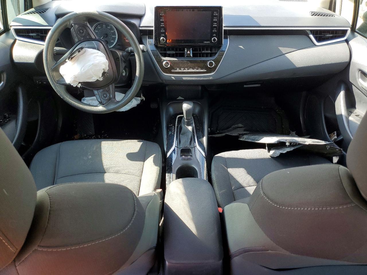 2021 TOYOTA COROLLA LE photo 15