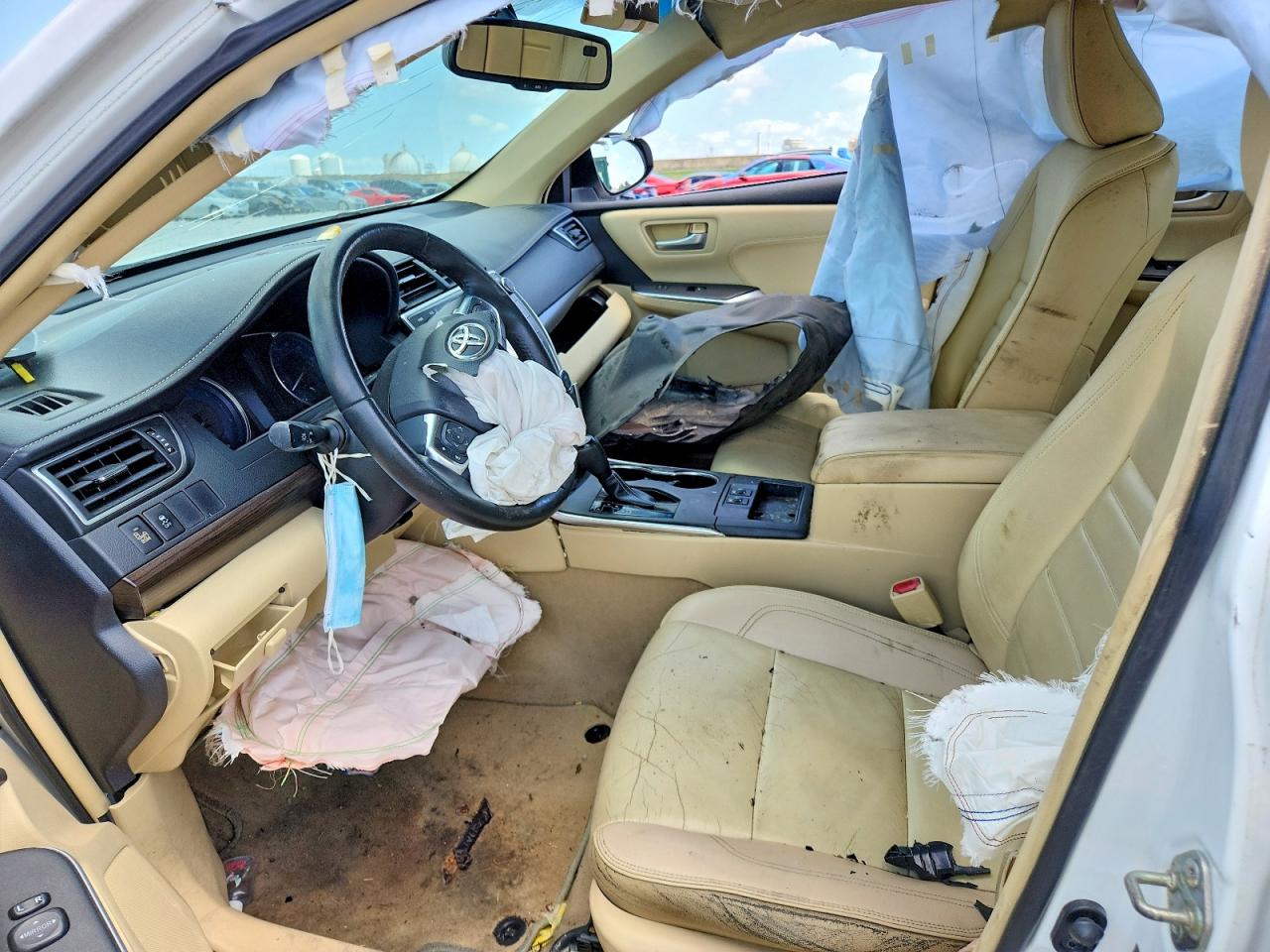 2015 TOYOTA CAMRY XLE V6 photo 19