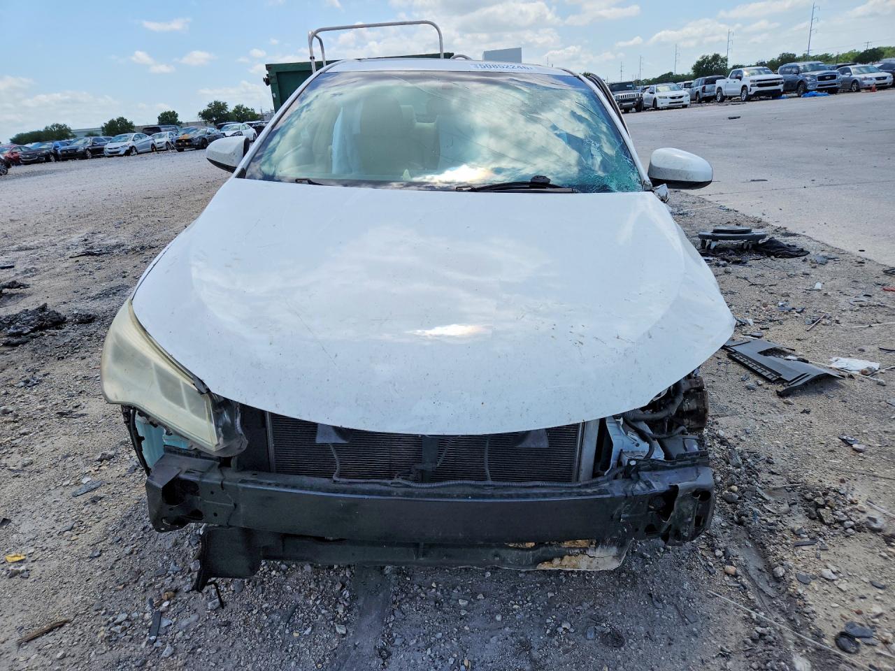 2015 TOYOTA CAMRY XLE V6 photo 13