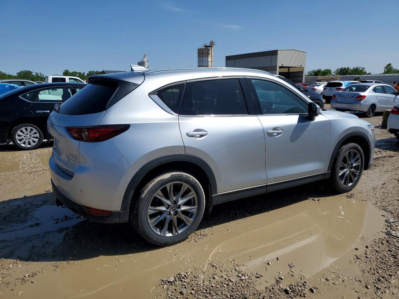 2021 MAZDA CX-5 SIGNATURE photo 3
