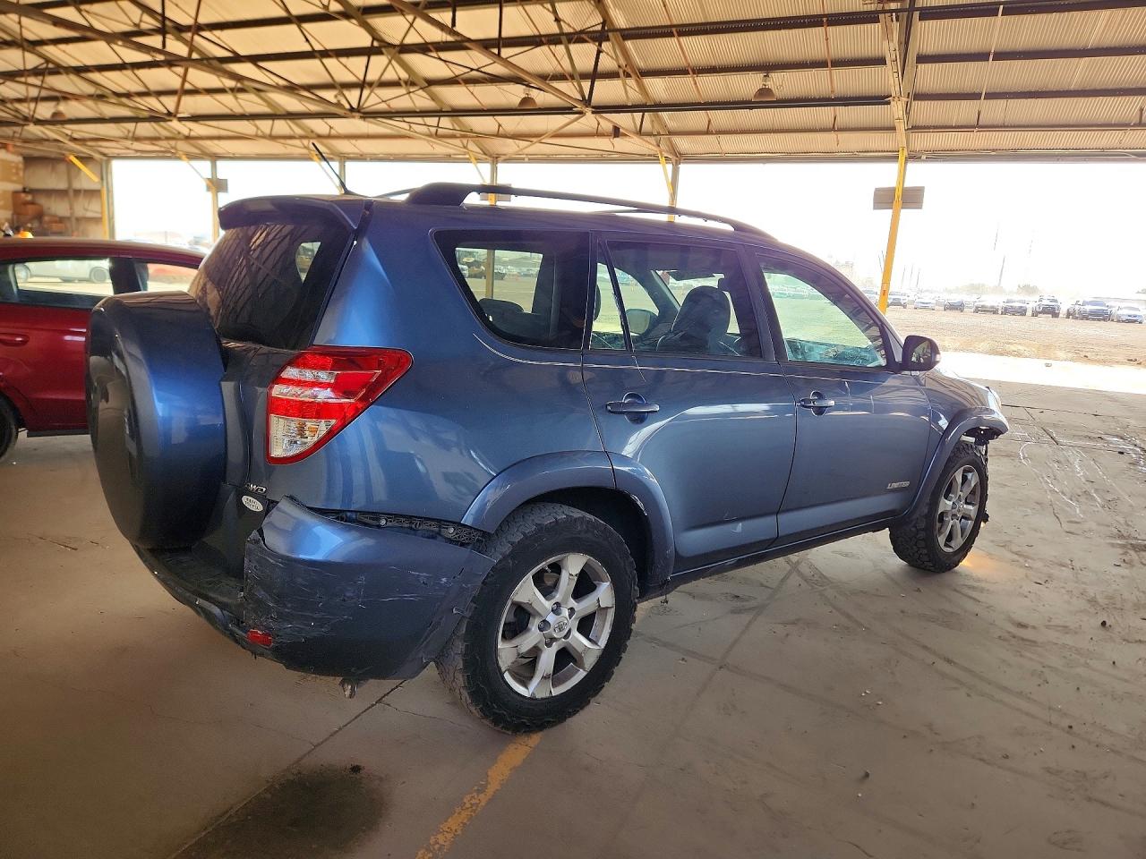 2011 TOYOTA RAV4 LIMITED photo 7