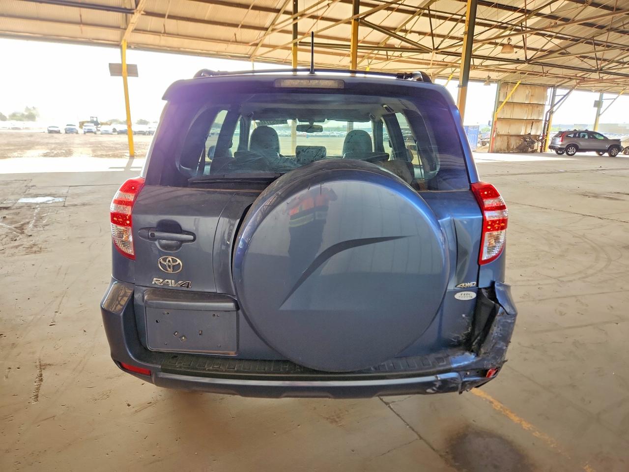2011 TOYOTA RAV4 LIMITED photo 16
