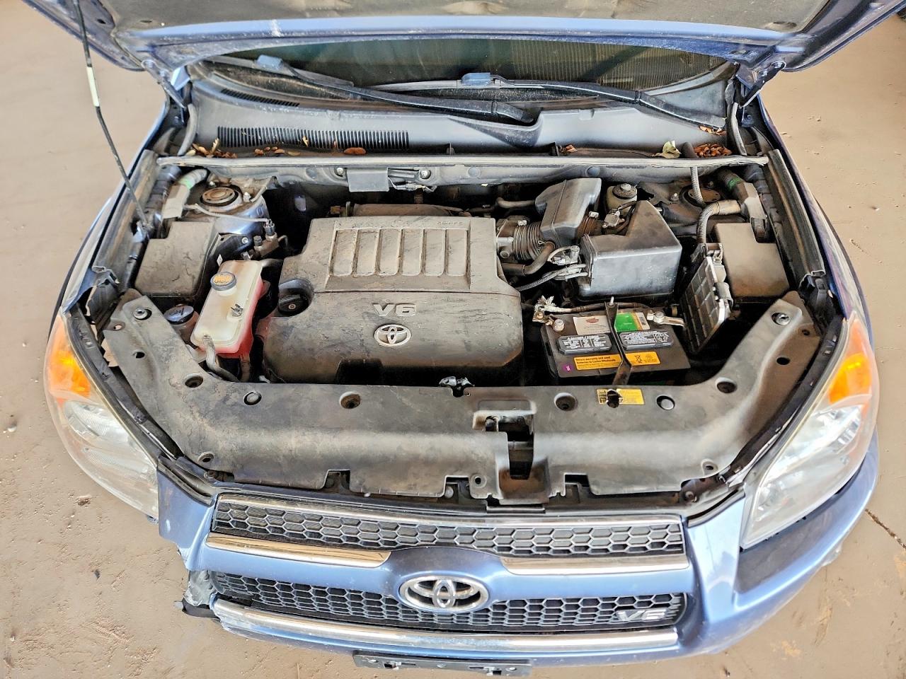 2011 TOYOTA RAV4 LIMITED photo 34