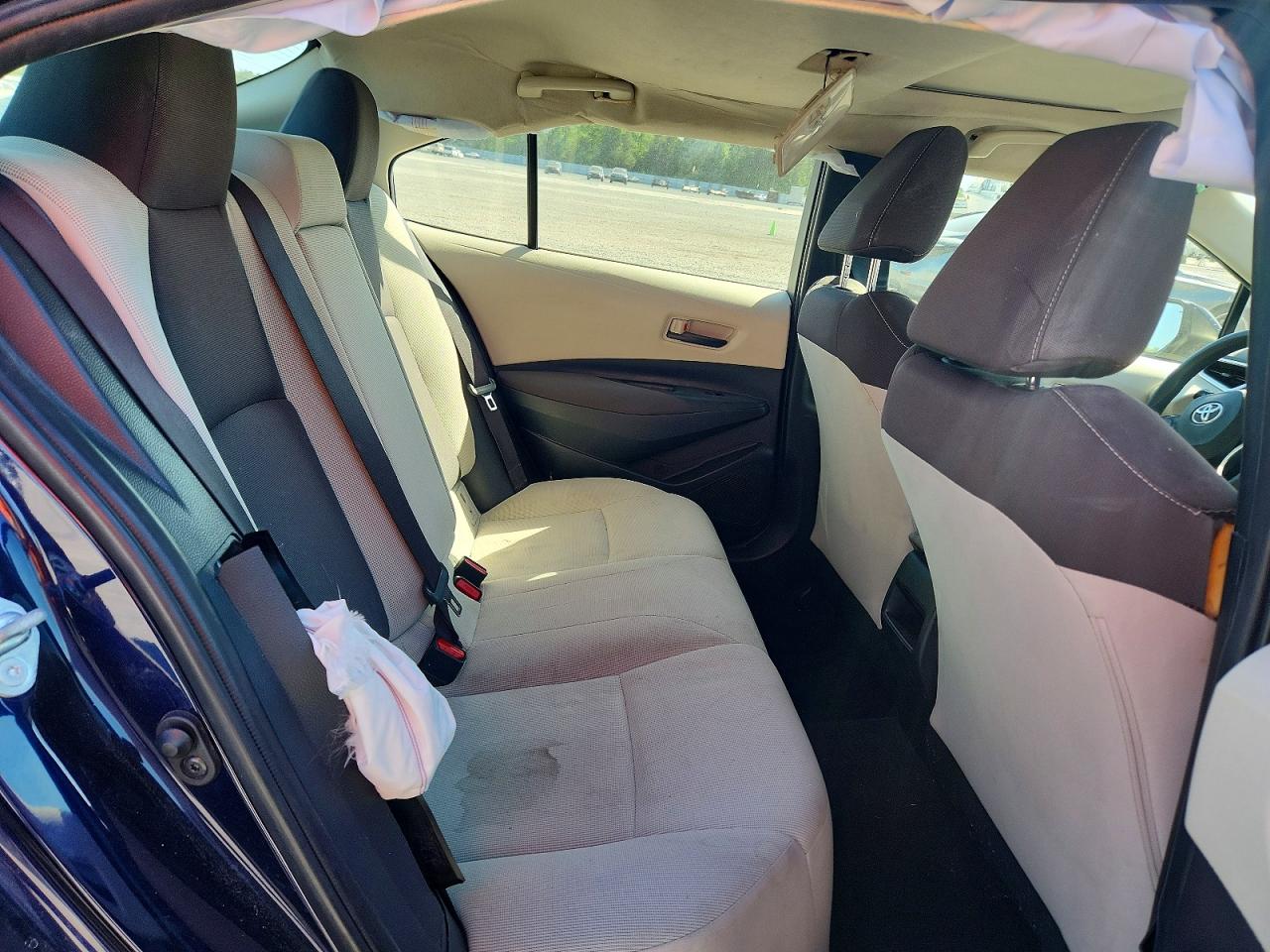 2022 TOYOTA COROLLA LE photo 19