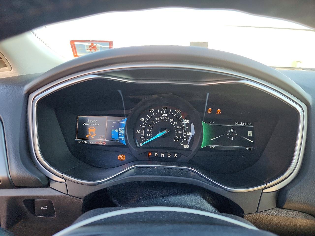 2016 FORD FUSION SE photo 17