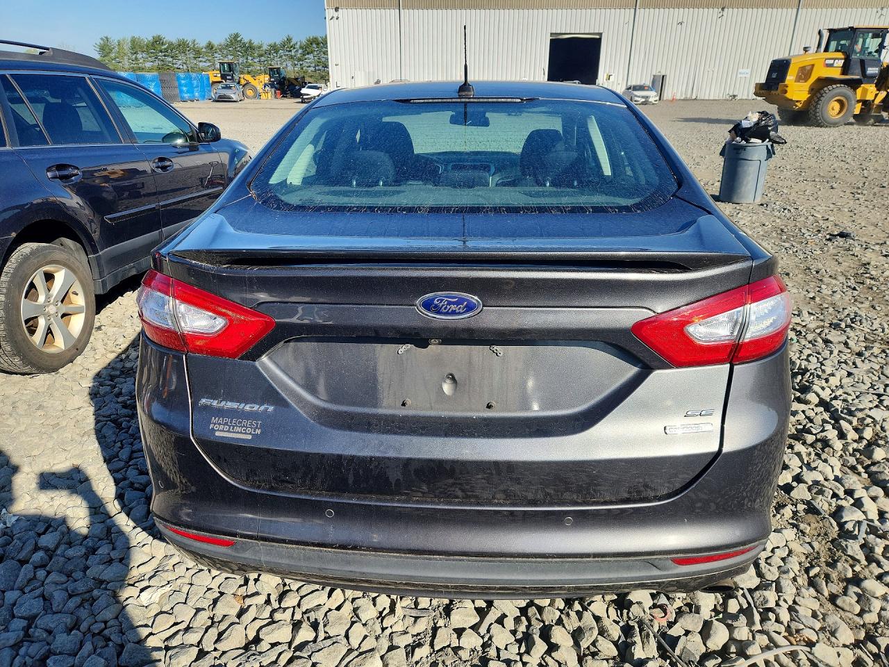 2016 FORD FUSION SE photo 11