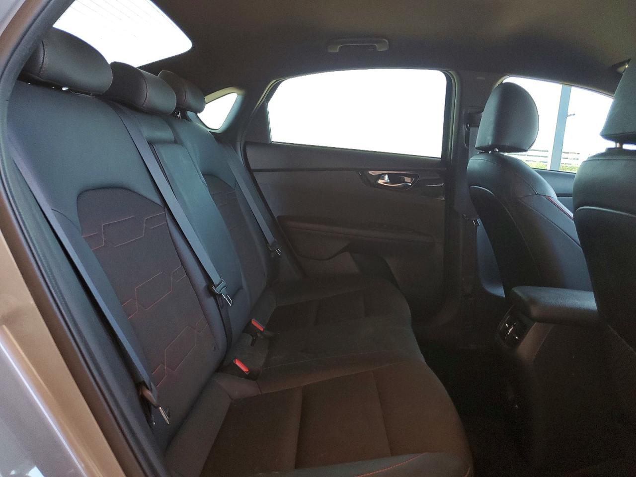 2023 KIA FORTE GT photo 19