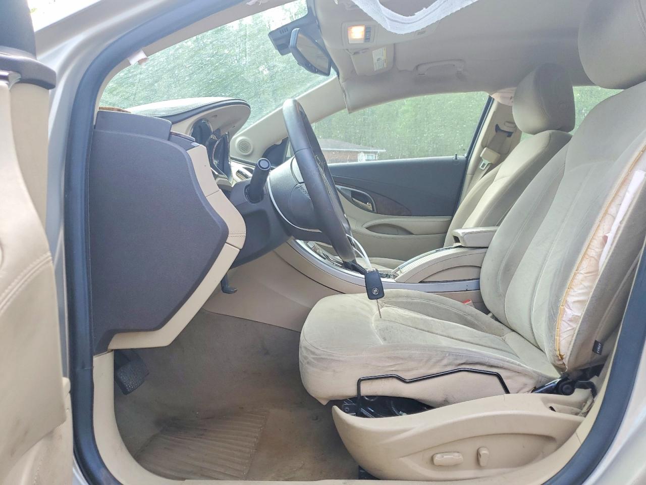 2011 BUICK LACROSSE CX photo 19