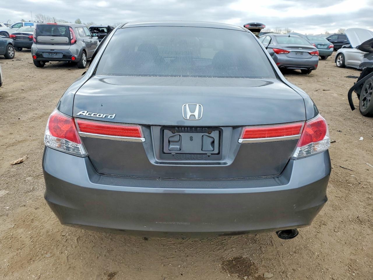 2012 HONDA ACCORD LX photo 6