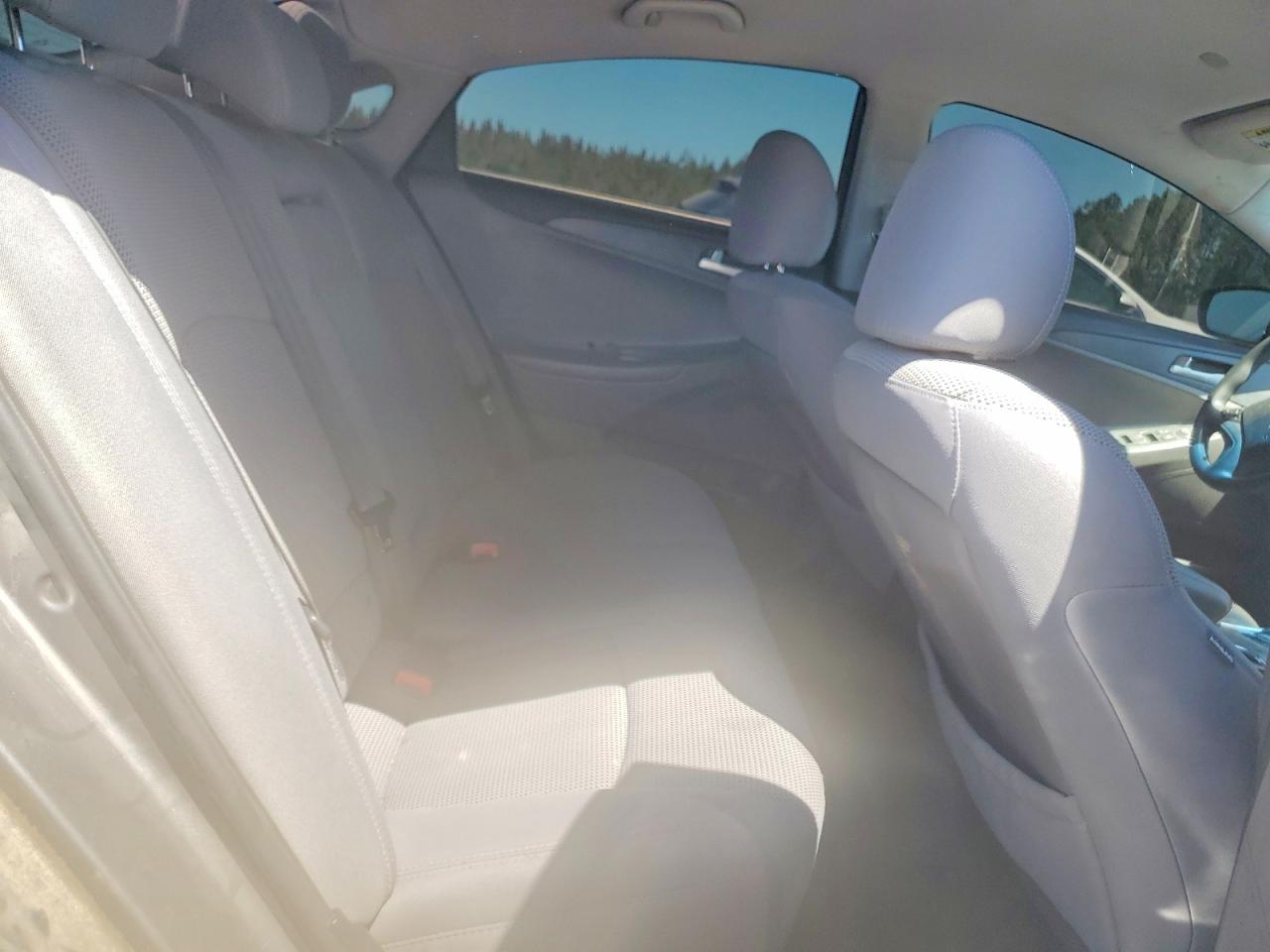 2013 HYUNDAI SONATA photo 10