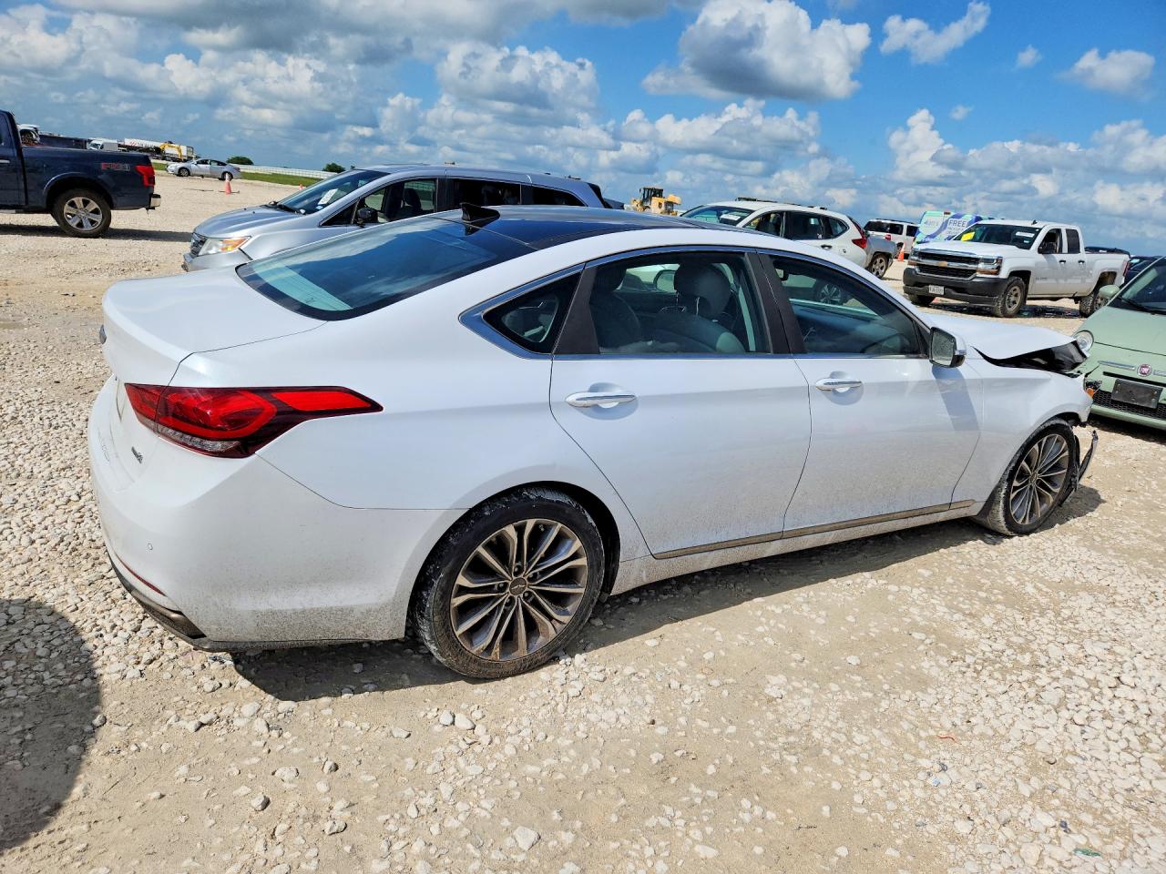 2015 HYUNDAI GENESIS 3.8L photo 5