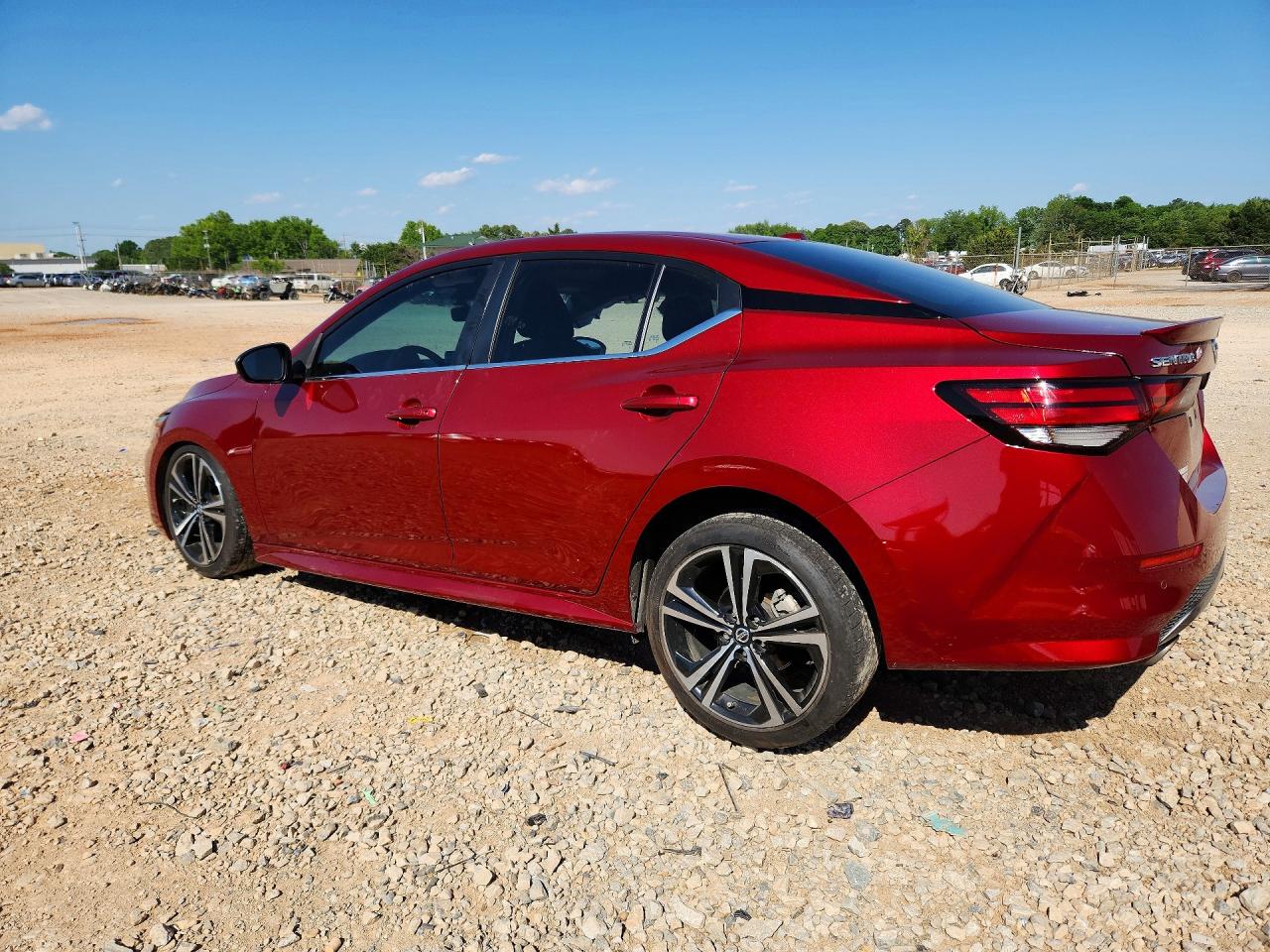 2022 NISSAN SENTRA SR photo 4