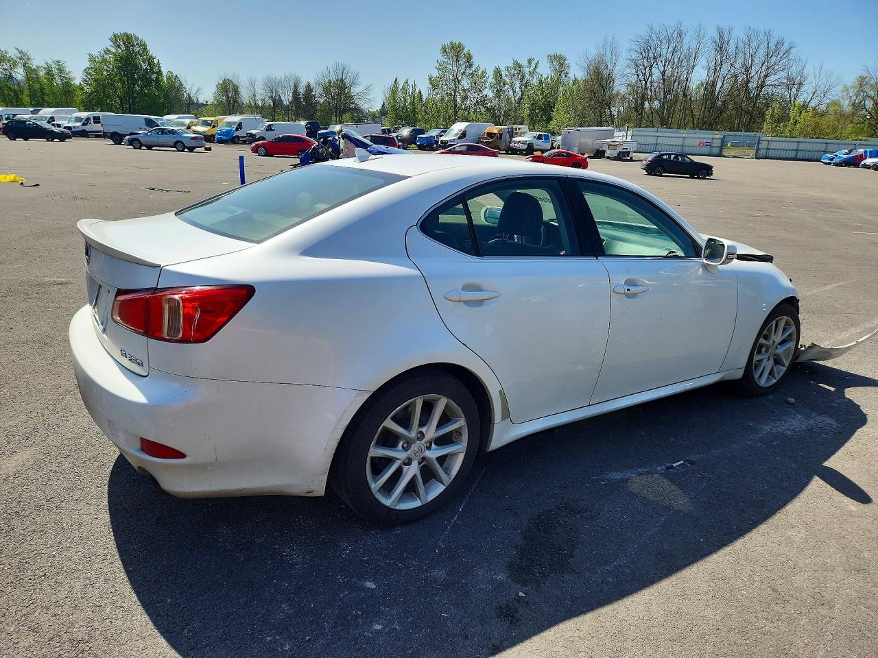 2011 LEXUS IS 250 photo 5