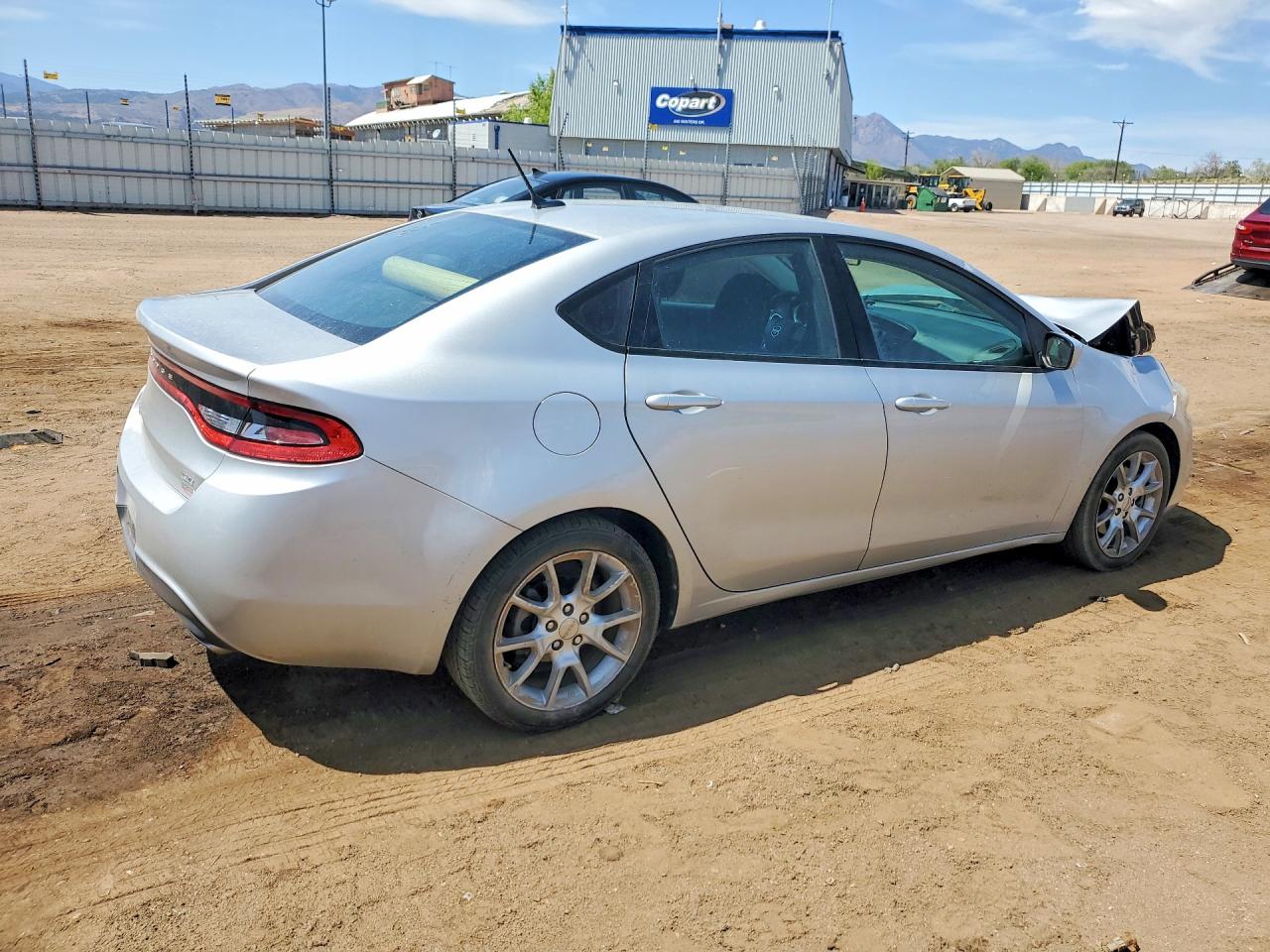 2013 DODGE DART SXT photo 5
