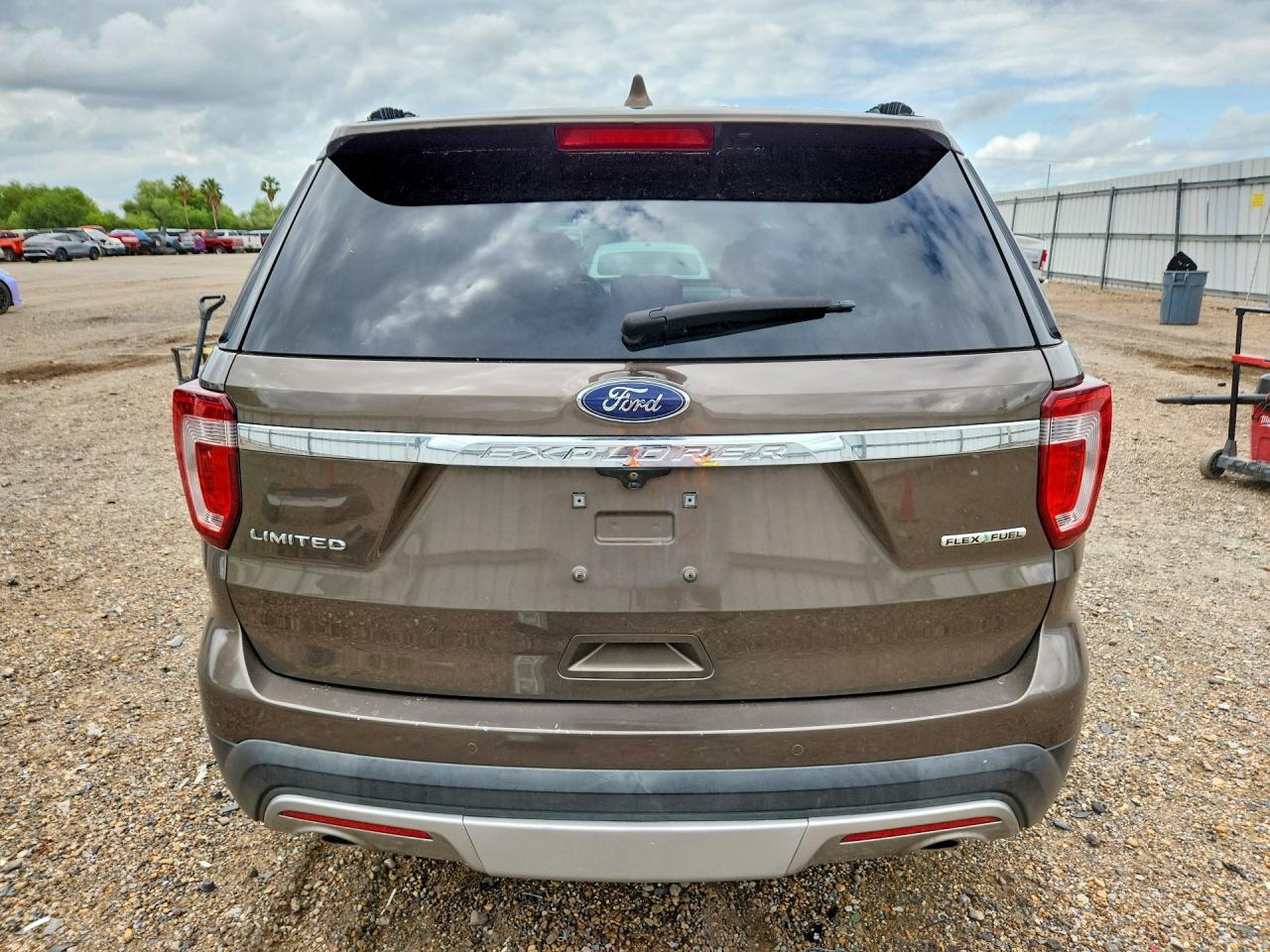 2016 FORD EXPLORER LIMITED photo 11