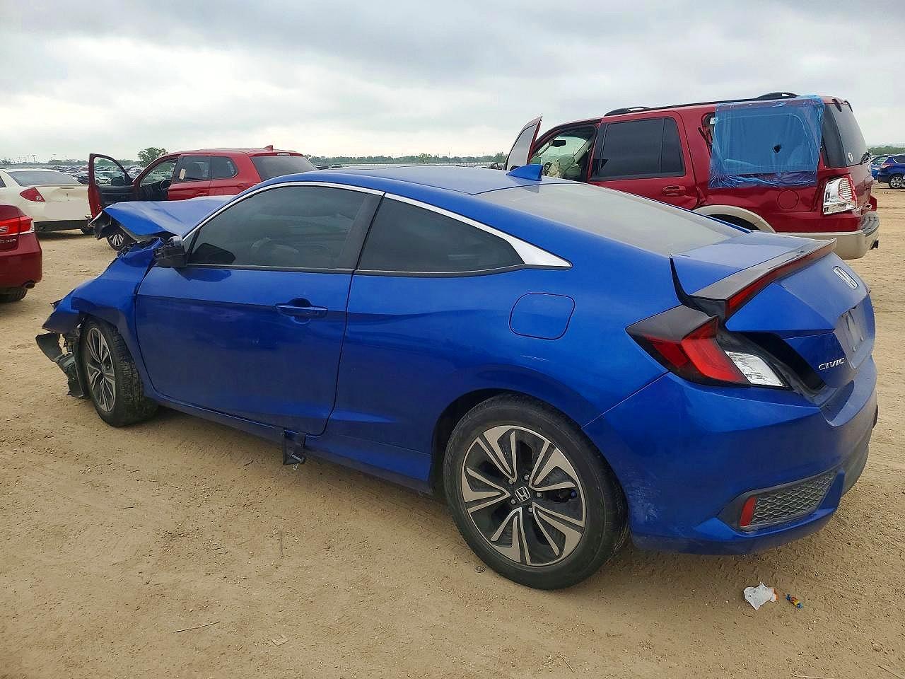 2017 HONDA CIVIC EXL photo 3