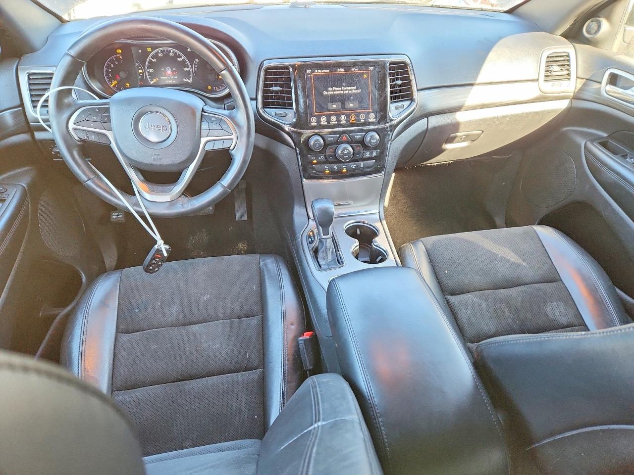 2022 JEEP GRAND CHEROKEE LAREDO E photo 22